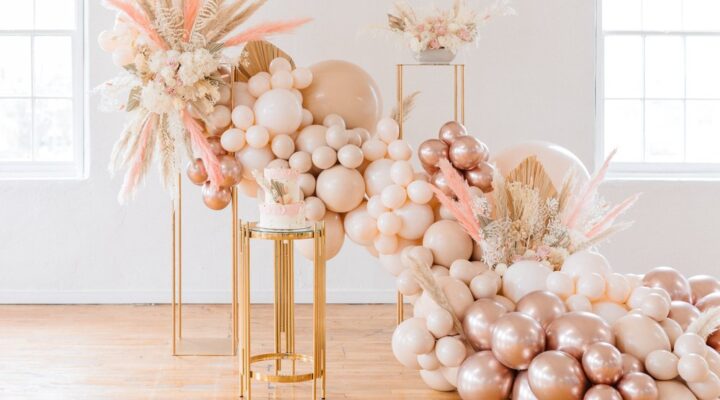 How to Create a Balloon Garland Like a Pro