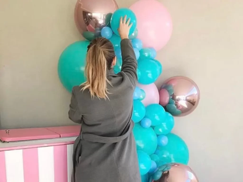 Advanced Balloon Art: Creating Stunning Visual Displays