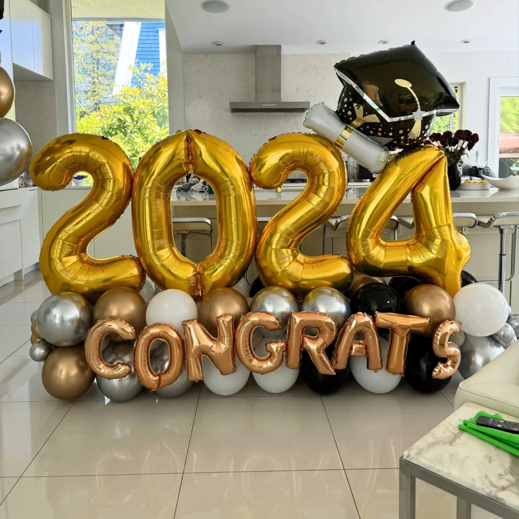 Graduation Balloons: Celebrate This Milestone in Style!