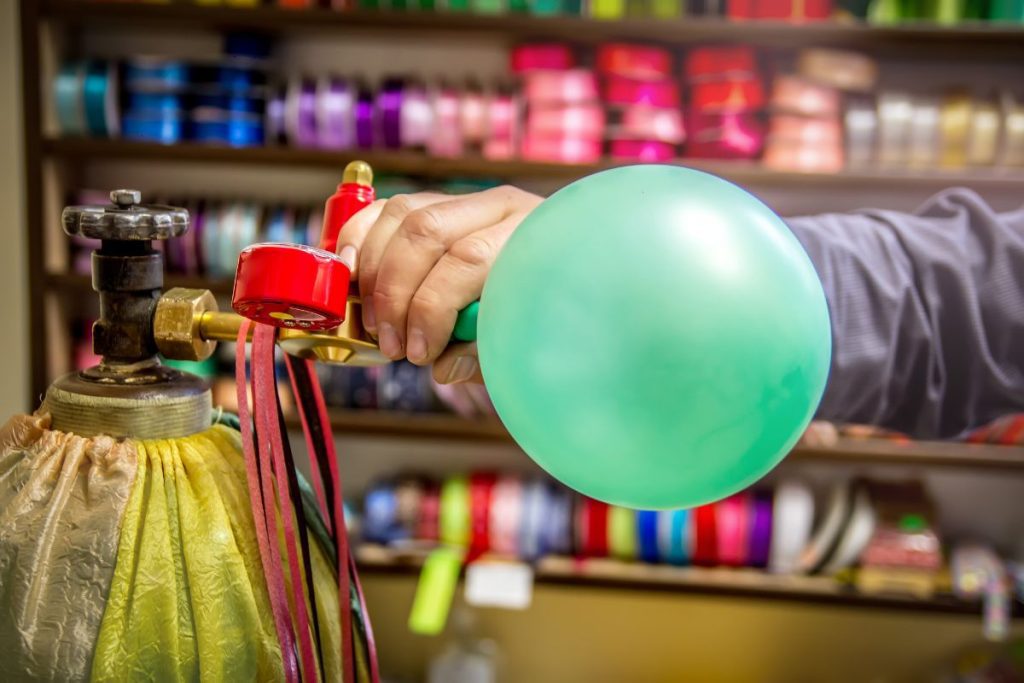 Graduation Balloons: Celebrate This Milestone in Style!