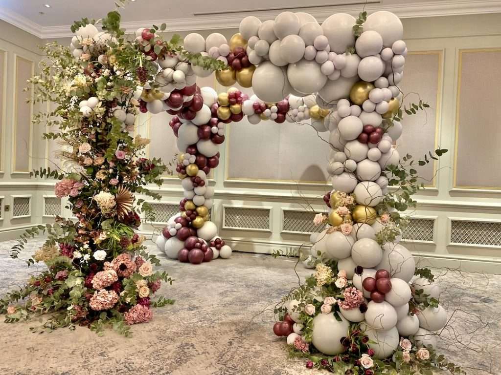 How to Create an Instagram-Worthy Balloon Setup – Social Media Styling Tips