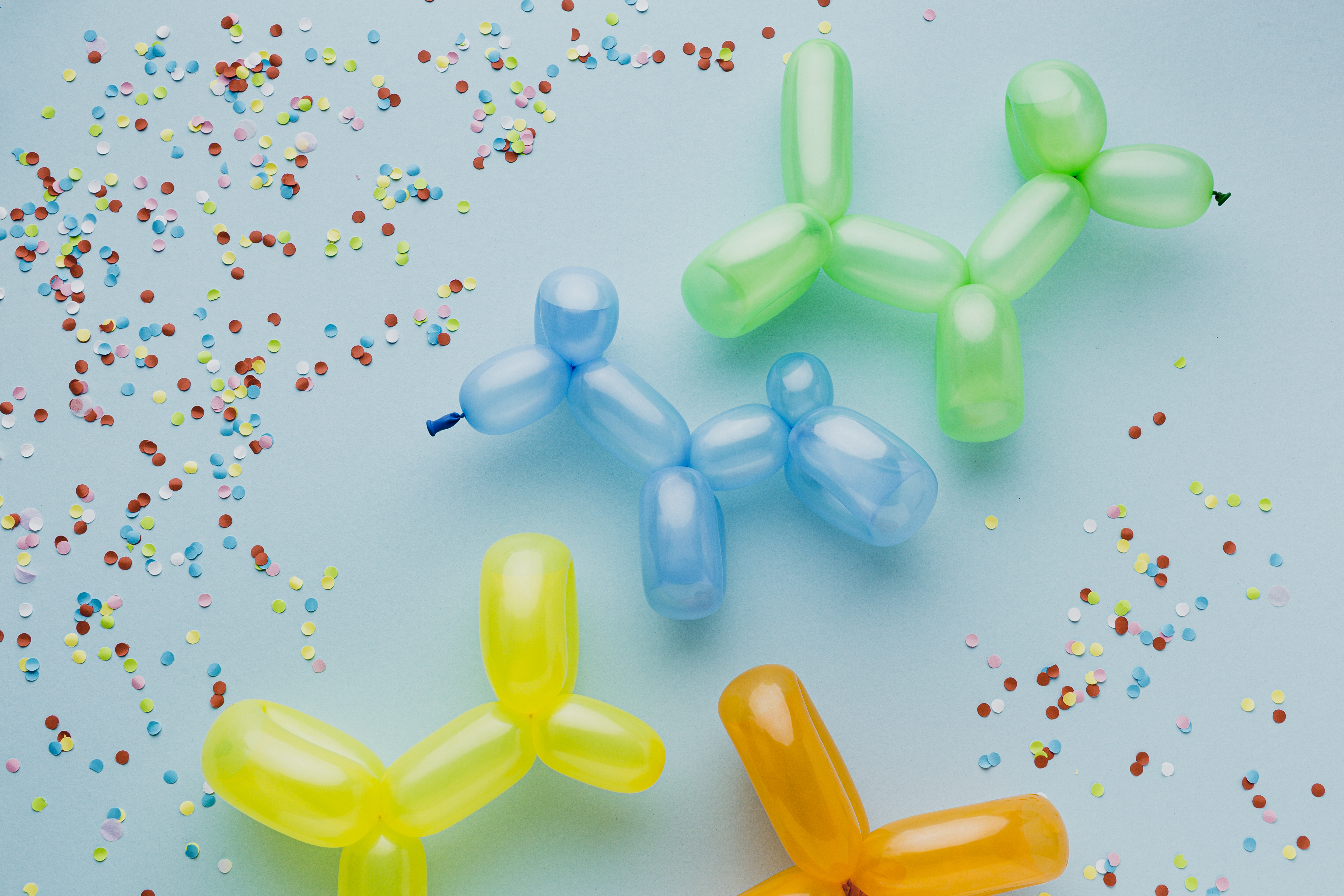 Balloon Sculptures Theme Parties and Balloons: Matching Decor to the Occasion