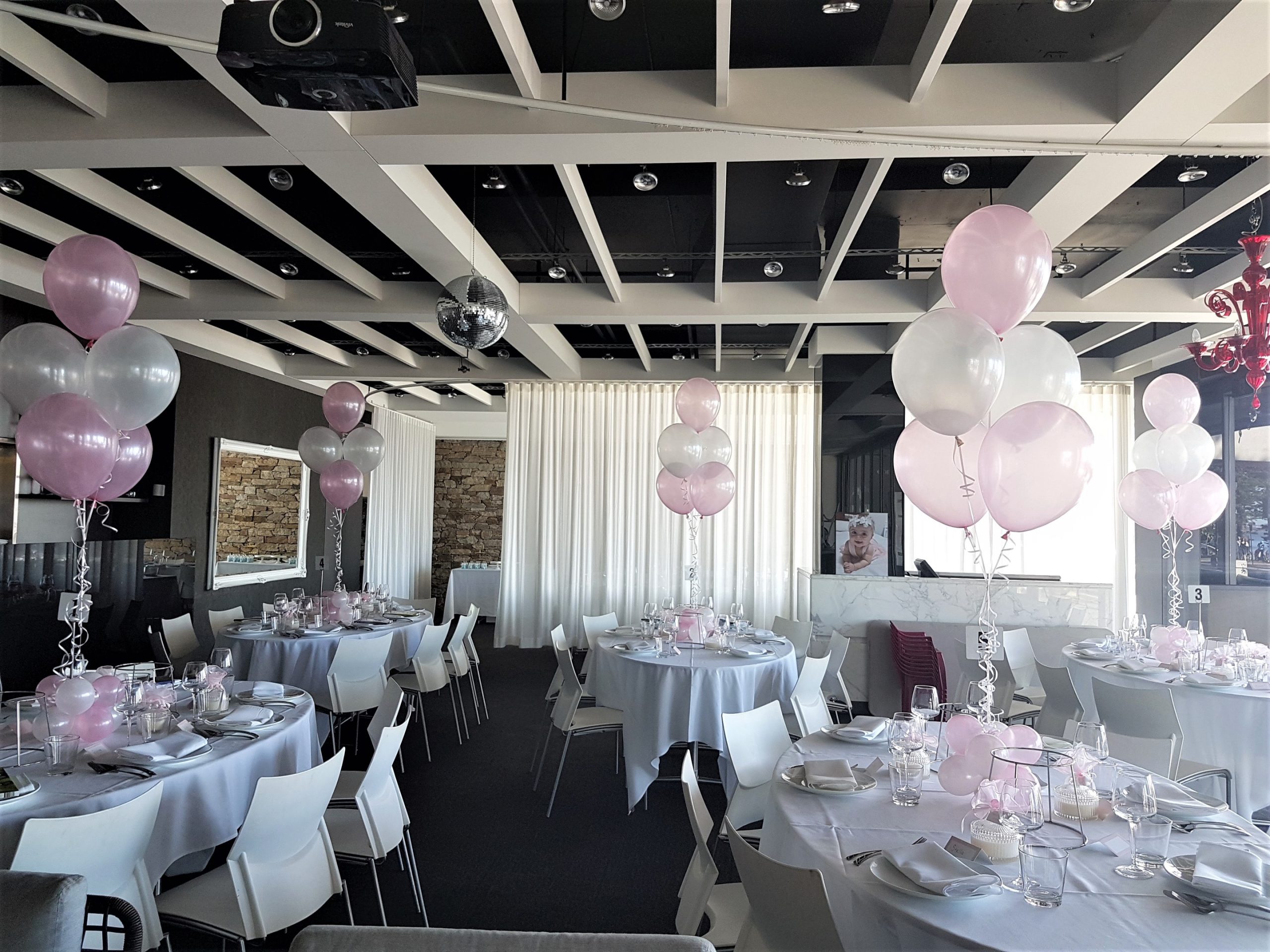 Balloon Centerpieces Balloon Decor: Essential Techniques for Party Planners