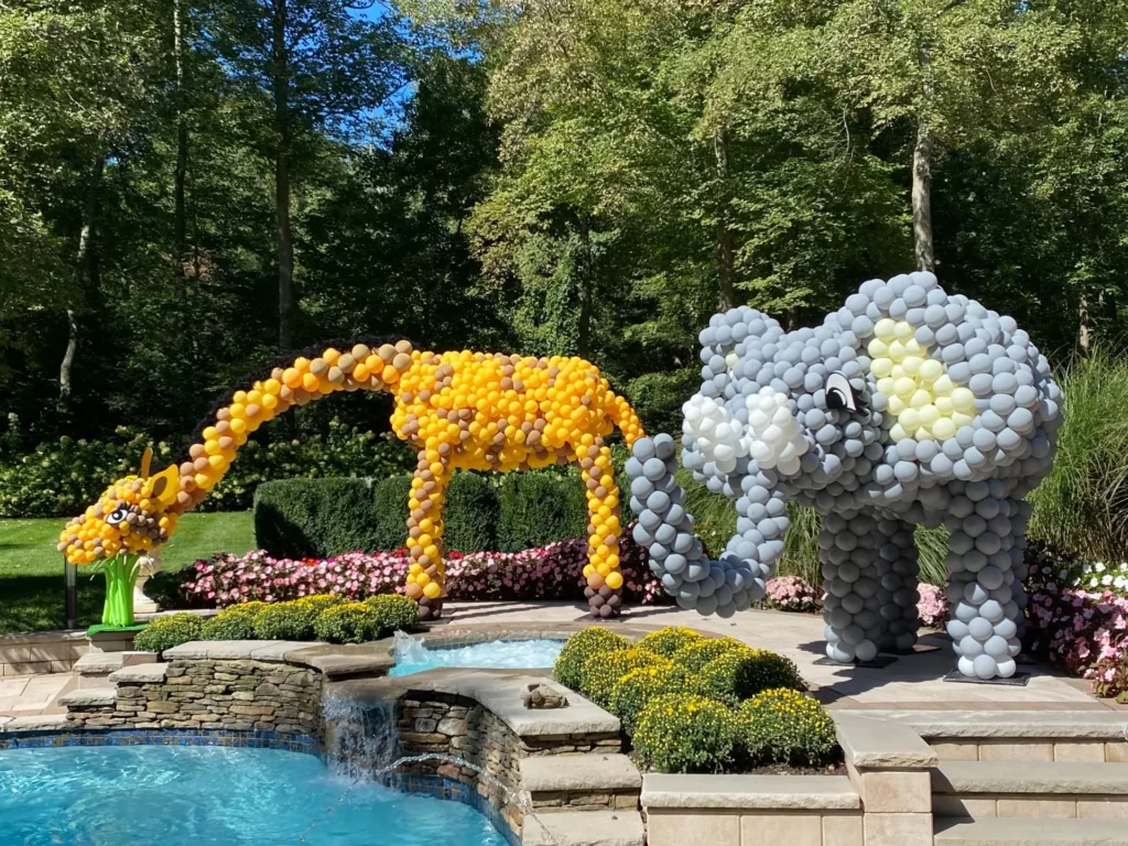 Sculptures Using Balloons for Brand Marketing & Experiential Events