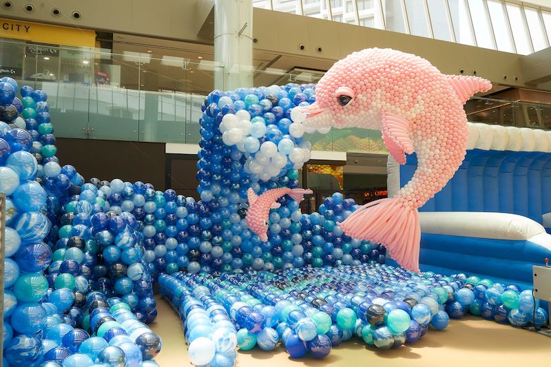 The Art of Balloon Sculpting – Transforming Balloons into Stunning Decor Pieces