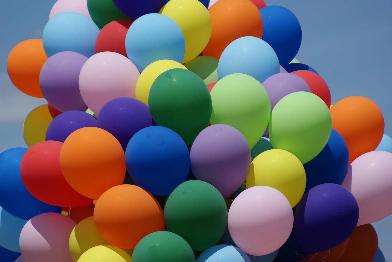 The Ultimate Guide to Helium Balloons – How to Make Them Last Longer