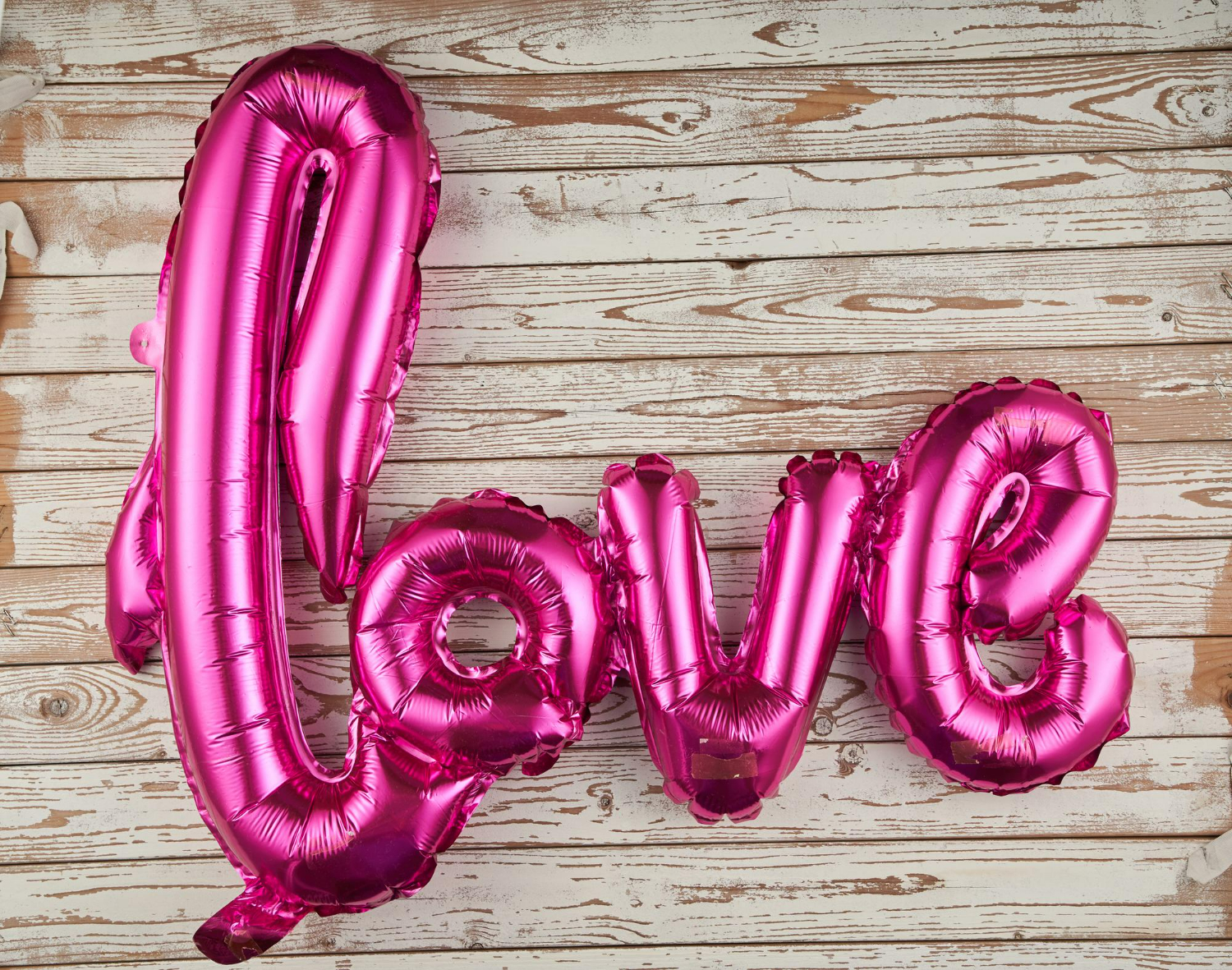 letter balloon happy weeding